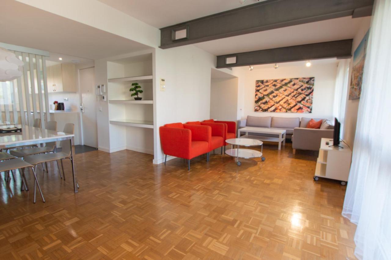 Happy People Maragall Apartment *
