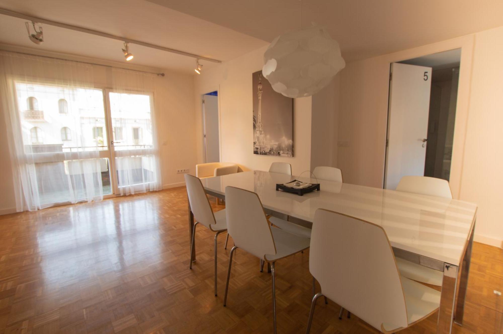 Happy People Maragall Apartment *